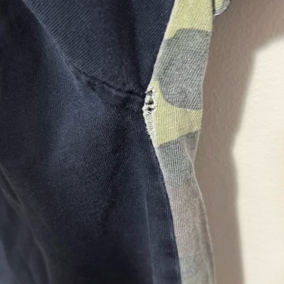 Versace Shirt - Picture 9 of 10